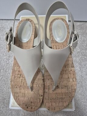 Michael Kors London Thong Sandals, US 10